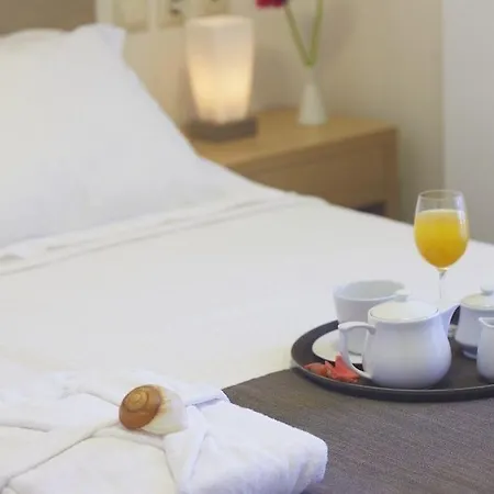 Ikia Luxury Homes Eco Villa *
