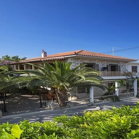 Ikia Luxury Homes Eco Villa *
